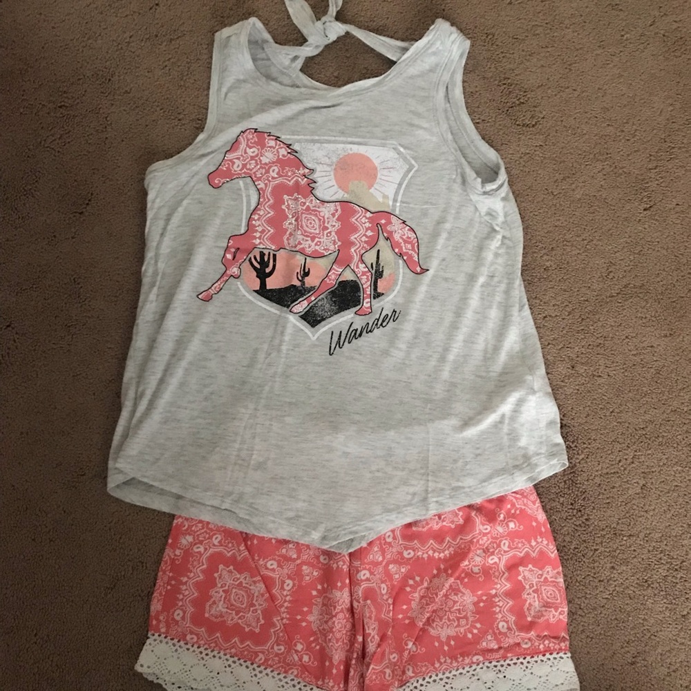 Cute Justice Outfit